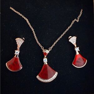 Bvlgari copper alloy 18K gold plated Carnelian Necklace with Earrings (OEM)